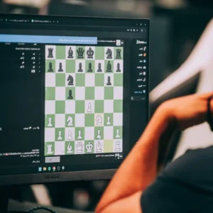 تدريب أونلاين عربي ١٦ سنة و أعلى