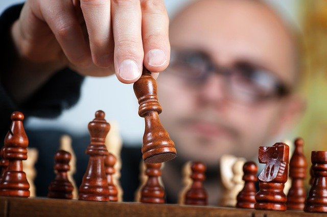 تعليم الشطرنج للمبتدئين